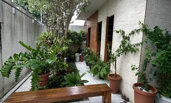 Imagem 3: Casa ampla 04 suítes, piscina, 03 salas, super agradável