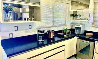 Imagem 7: Imóvel para aluguel possui 200 metros quadrados com 3 quartos