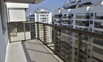 Imagem 3: Cobertura para venda possui 159 metros quadrados com 2 quartos