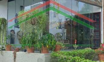 Imagem 2: Casa de condomínio para venda possui 135 metros quadrados com 4 quartos