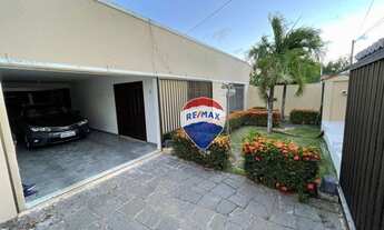 Imagem: Lindíssima casa em 3 suítes e churrasqueira