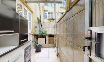 Imagem 7: PORTO ALEGRE - Apartamento Padrão - Partenon