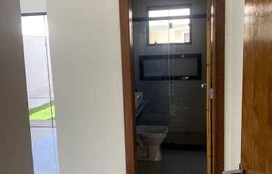 Imagem 10: Orlla Imóveis - ?? Linda casa c/ Piscina (Jardim Leste)!