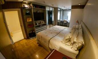 Imagem 1: Apartamento para venda com 370 metros quadrados com 4 quartos em Moema - São Paulo - SP