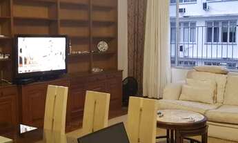 Imagem 2: Apartamento para venda possui 175 metros quadrados com 3 quartos em Copacabana - Rio de Ja