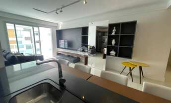 Imagem 2: Apartamento para venda possui 93 metros quadrados com 2 quartos em Agronômica - Florianópo