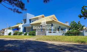 Imagem 3: Excelente Casa localizada em frente ao Mar