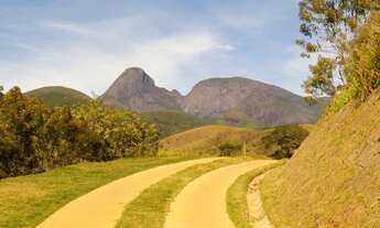 Imagem 6: Lotes à venda em excelente condomínio à 5 minutos do centro de Secretário - RJ