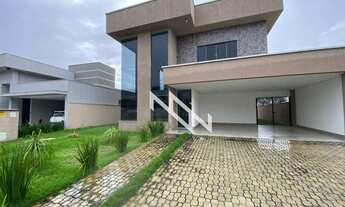 Imagem 1: Sobrado à venda, 280 m² por R$ 1.700.000,00 - Fazenda Vau Das Pombas - Goiânia/GO