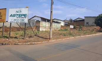 Imagem 3: Vendo lote de esquina em frente ao lago em Nerópolis