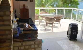 Imagem 6: Casa para venda com 300 metros quadrados com 3 quartos