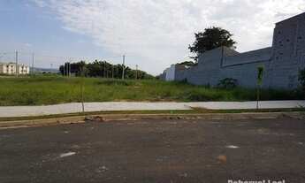 Imagem: Terrenos com infraestrutura completa no