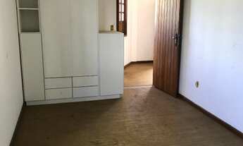 Imagem 7: Casa para venda possui 10 metros quadrados com 1 quarto em Caminho das Árvores - Salvador