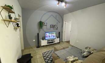 Imagem 2: Sobrado de 200m2, com 3 dormitórios, 2 banheiros, 2 cozinhas, 1 copa, 1 varanda e 2 vagas