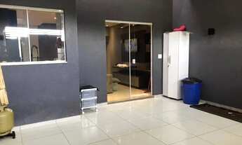 Imagem 2: Casa com 2 dormitórios e cozinha planejada no Jardim Niceia