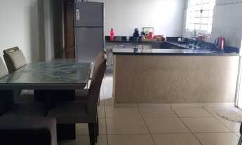 Imagem 6: Casa no jardim do lago Taubaté