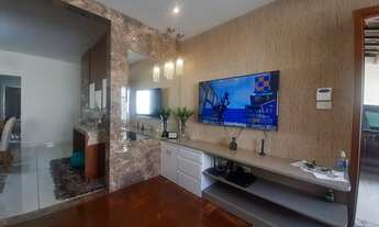 Imagem 2: Casa para venda tem 230 metros quadrados com piscina, b. Brasil - Uberlândia - MG