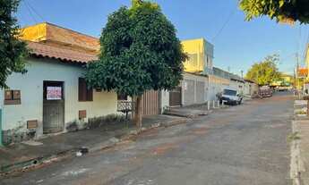 Imagem 3: Casa para venda possui 200 metros quadrados com 3 quartos em Jardim Guanabara II - Goiânia