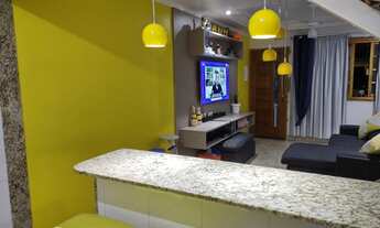 Imagem 6: Confortável e recém decorada - Casa de condomínio