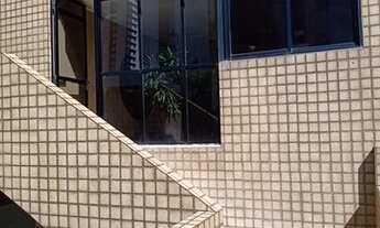 Imagem 6: Ótimo apto ventilado, varandão , 3 qtos, 1 suíte, dependência completa 2 vagas cobertas