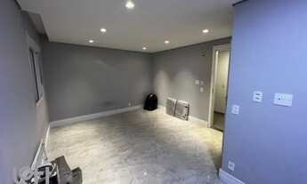 Imagem: Apartamento à venda em Sé com 24 m²