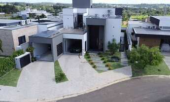 Imagem 2: Casa sobrado com 3 suítess à venda, 360 m² por R$ 3.800.000 - Condomínio Villas do Golfe