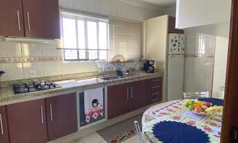 Imagem 2: Amplo apartamento à venda no Centro de Araranguá, 03 dormitórios sendo 01 suíte