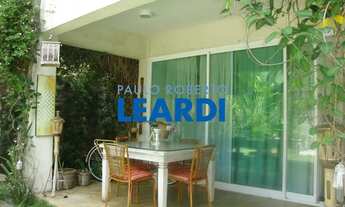 Imagem: CASA ASSOBRADADA - CITY BUTANTÃ - SP