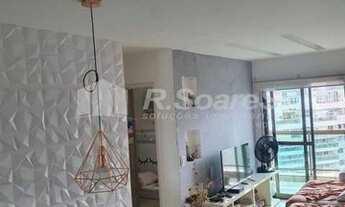 Imagem 3: Cobertura com três quartos sendo duas suítes, em Jacarepaguá, Rua Aroazes