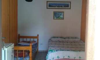 Imagem 5: Alugo quartos diária e mensal...Balneário Costa azul..em matinhos