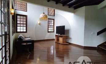 Imagem 4: Agatê Imóveis vende linda Casa Triplex de 317 m² no Ubá Floresta - Itaipu - Niterói por R