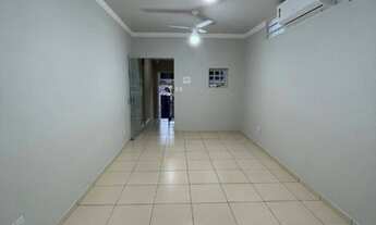 Imagem 2: Casa tipo Sobrado com Sala Comercial à Venda com 2 quartos por R$ 630.000