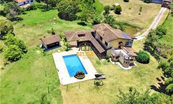 Imagem 2: Chácara para Venda em Atibaia, Jardim Estância Brasil, 4 dormitórios, 4 suítes, 5 banheiro