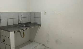 Imagem 3: ALUGO APARTAMENTO 1* ANDAR