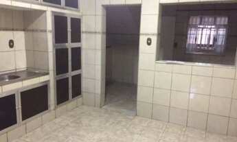 Imagem 2: Kit net com boa localização na Várzea em Barra Mansa