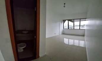 Imagem: Sala Comercial no CEMOM (Vieiralves) 30m²