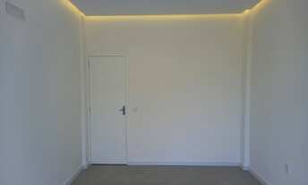 Imagem 5: Botafogo - Apartamento com 2 quartos sendo 1 suíte, reformado- R$ 819.000