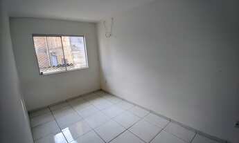 Imagem 3: Casa para aluguel e venda, com 2 quartos, sala cozinha, banheiro