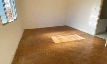 Imagem 5: Casa de Vila Triplex com 02 Quartos Varanda e Terraço em Quintino