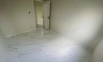 Imagem 3: Apartamento para Venda em Praia Grande, Canto do Forte, 2 dormitórios, 1 banheiro, 1 vaga