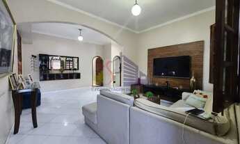 Imagem 4: Casa em conjunto a venda - 3 suítes - Manaus-AM