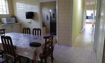 Imagem 5: Quarto individual com garagem