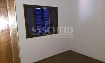 Imagem 4: Casa para venda em Interlagos ótima localização em frente a praça