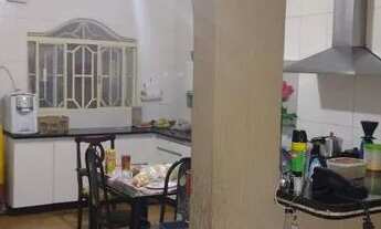 Imagem 7: Sobrado 3 Suítes 4 Quartos/WCs Pé Direito alto, Reformado, Escritura e Habite-se