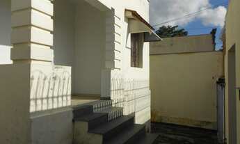 Imagem 2: Casa ótima localização Carlos Prates com garagem