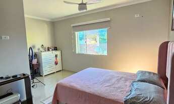 Imagem 7: Sobrado Maravilhoso semi-mobiliado com 3 quartos, edícula e Piscina em Matinhos