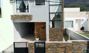 Imagem: Sobrado em Indaial, 3 quartos e piscina