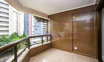 Imagem 5: Apartamento de Alto Padrão à Venda no Bigorrilho 3 Suítes, 3 Vagas, Totalmente Renovado