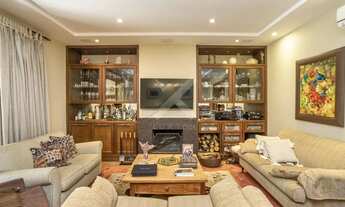 Imagem 7: Casa em condomínio com 318m² no Três Figueiras