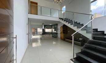 Imagem: Sobrado com 3 suítes e piscina no Santa